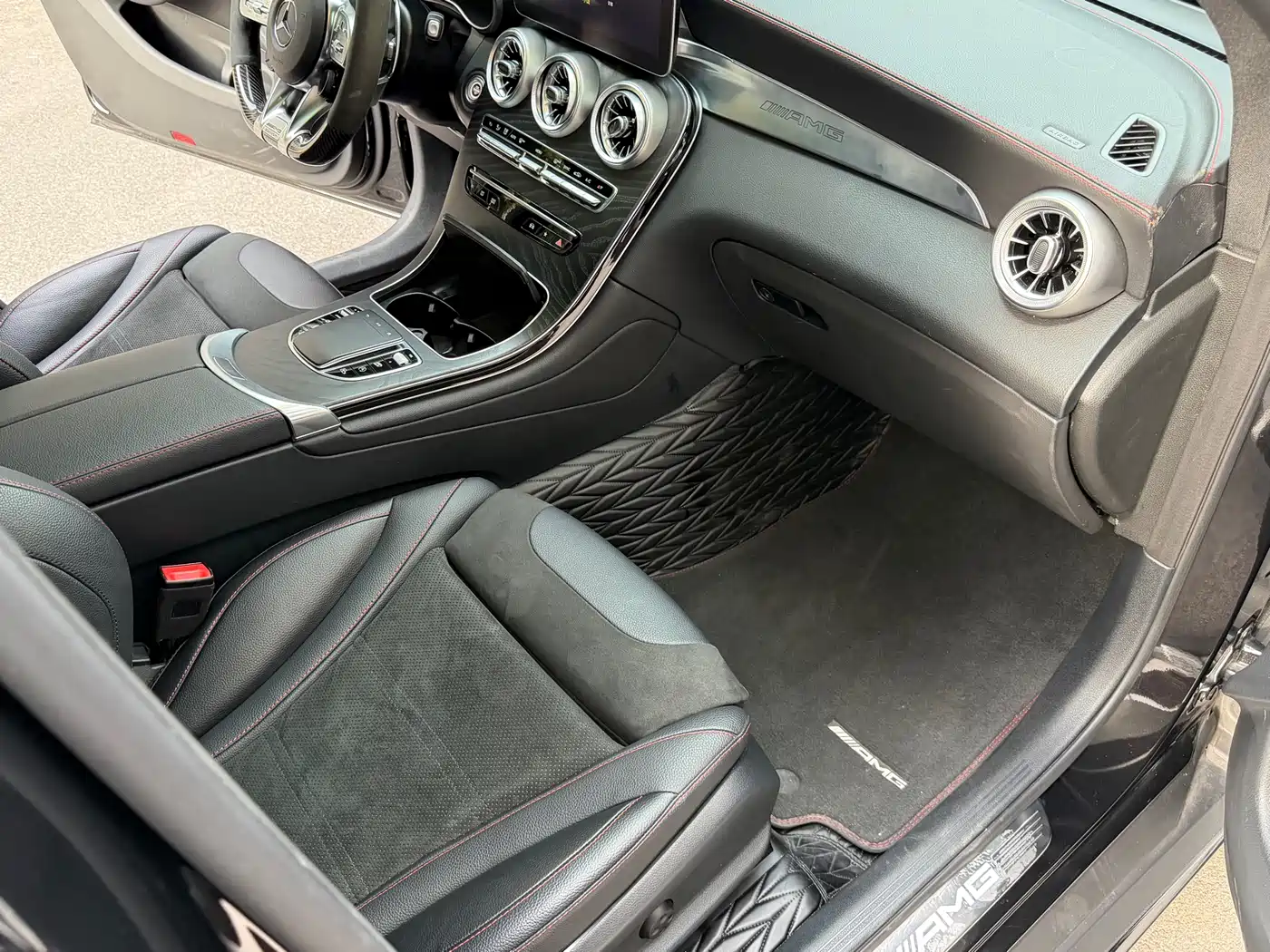 MERCEDES-BENZ GLC COUPE AMG