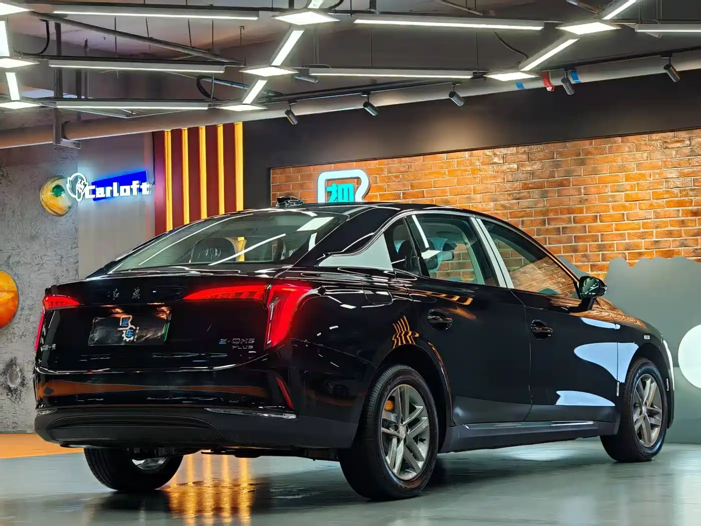 Hongqi E-QM5 2025 610km PLUS фото 25