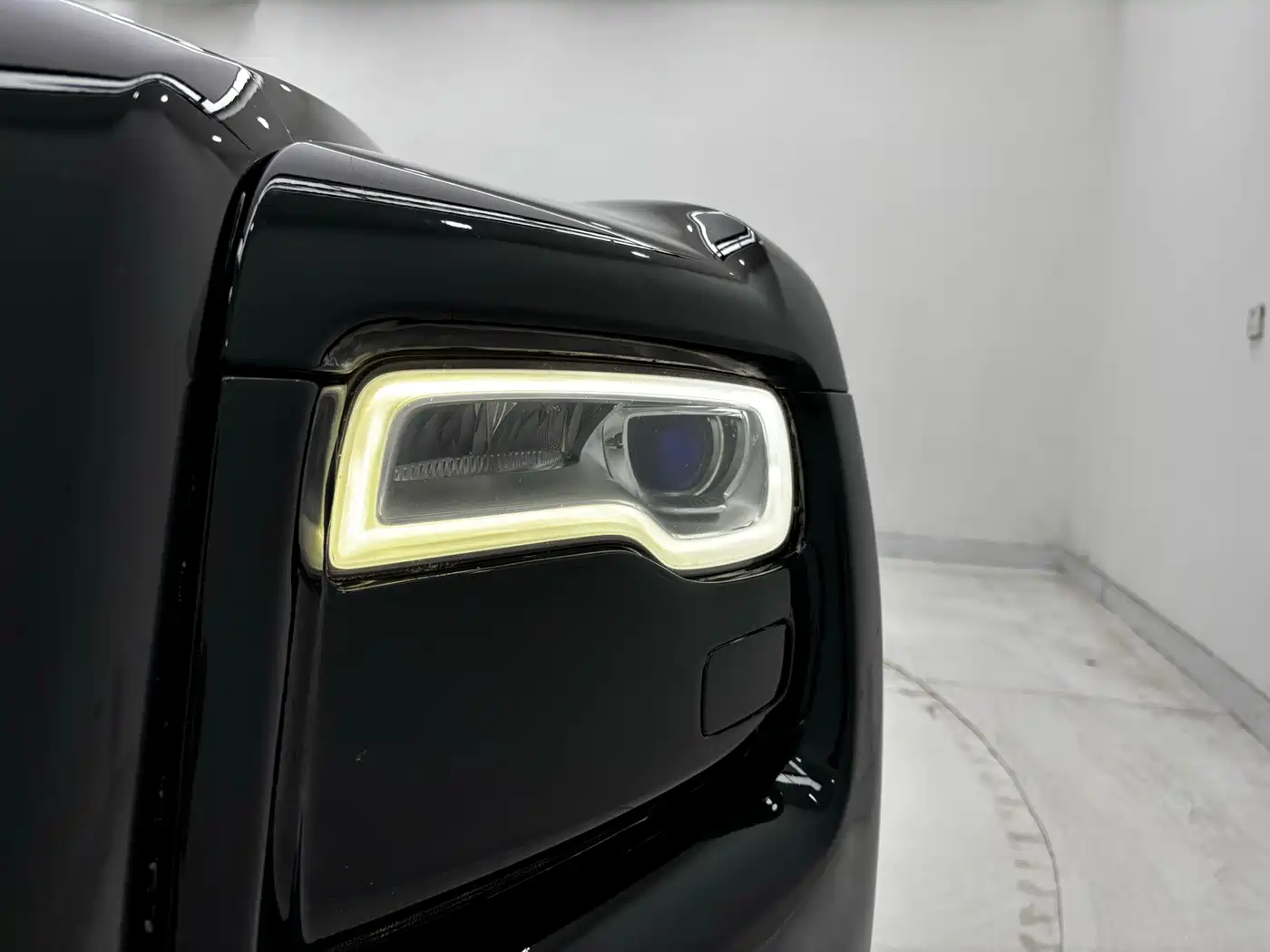 Rolls-Royce Ghost 2016 2014 6.6T Extended Edition