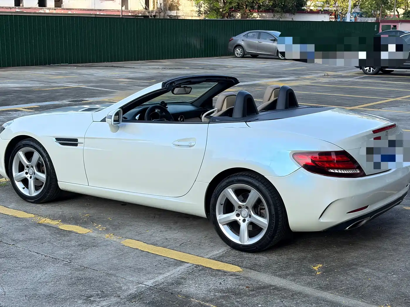 Mercedes-Benz SLK-Class 2011 SLK 200 Fashion фото 6