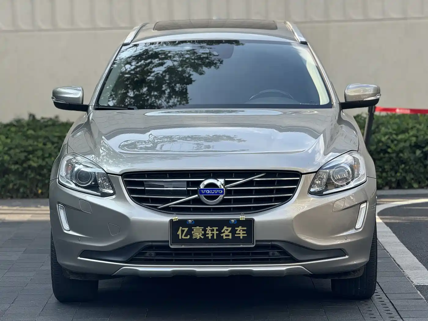 2014 Volvo XC60 (Import)