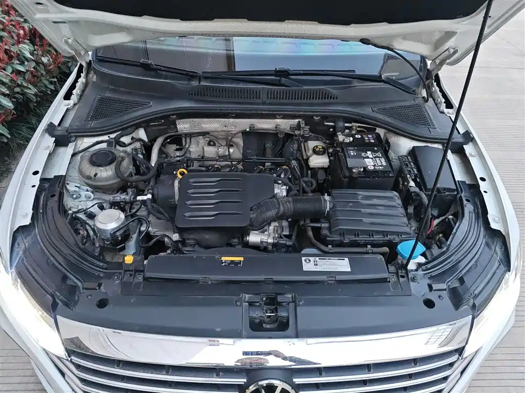 Volkswagen Lavida 2024 Model 1.5L Automatic 5 Million Edition фото 11