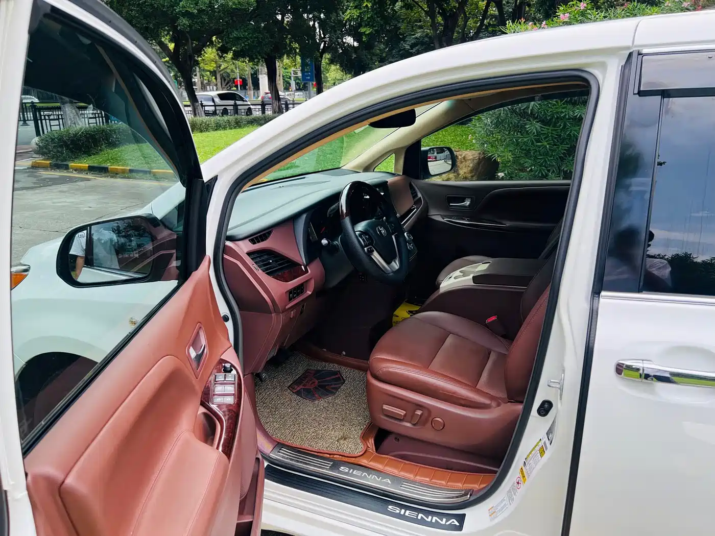 Toyota Sienna 2018 2015 3.5L 4WD L