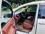 صورة 8 - Toyota Sienna