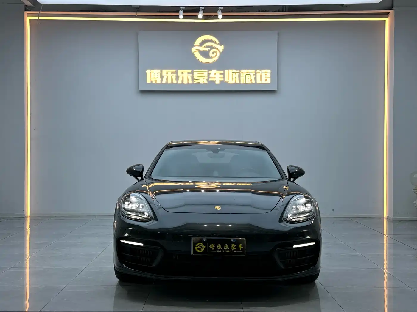 Porsche Panamera 2023 Panamera 2.9T Platinum Edition фото 6
