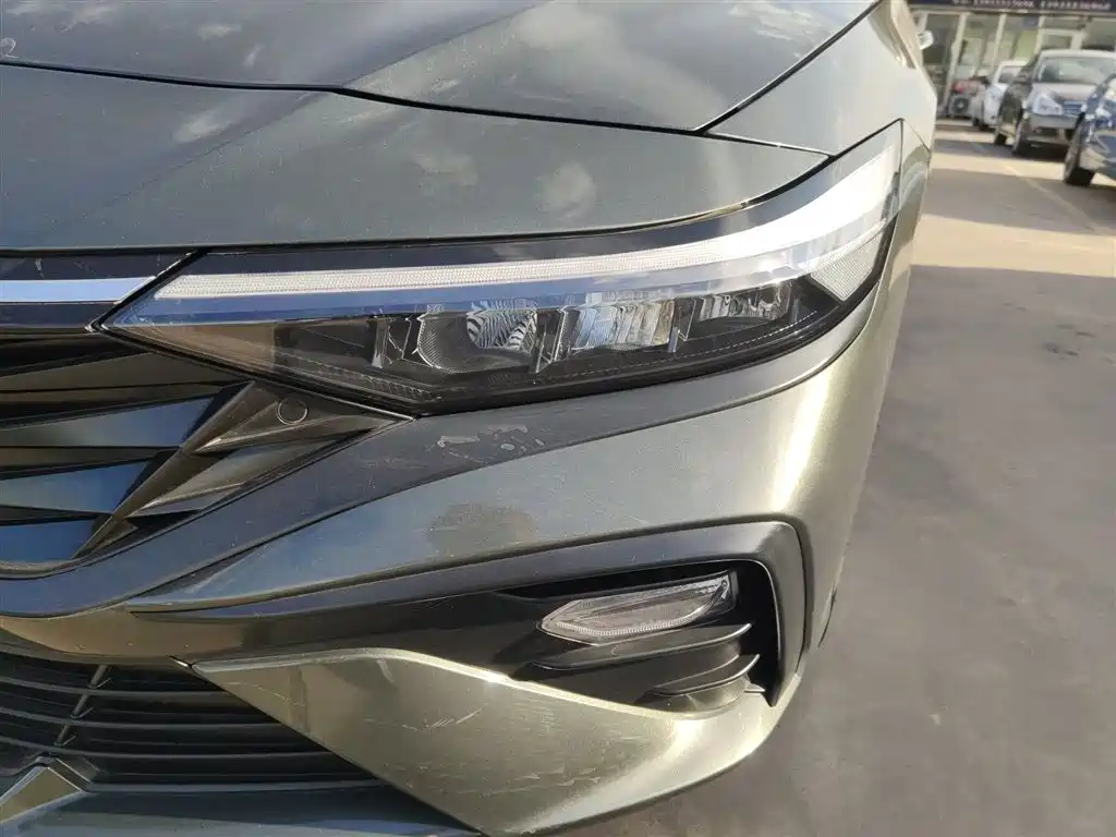 Hyundai Elantra 2023 1.5L CVT GLX Elite Edition фото 18