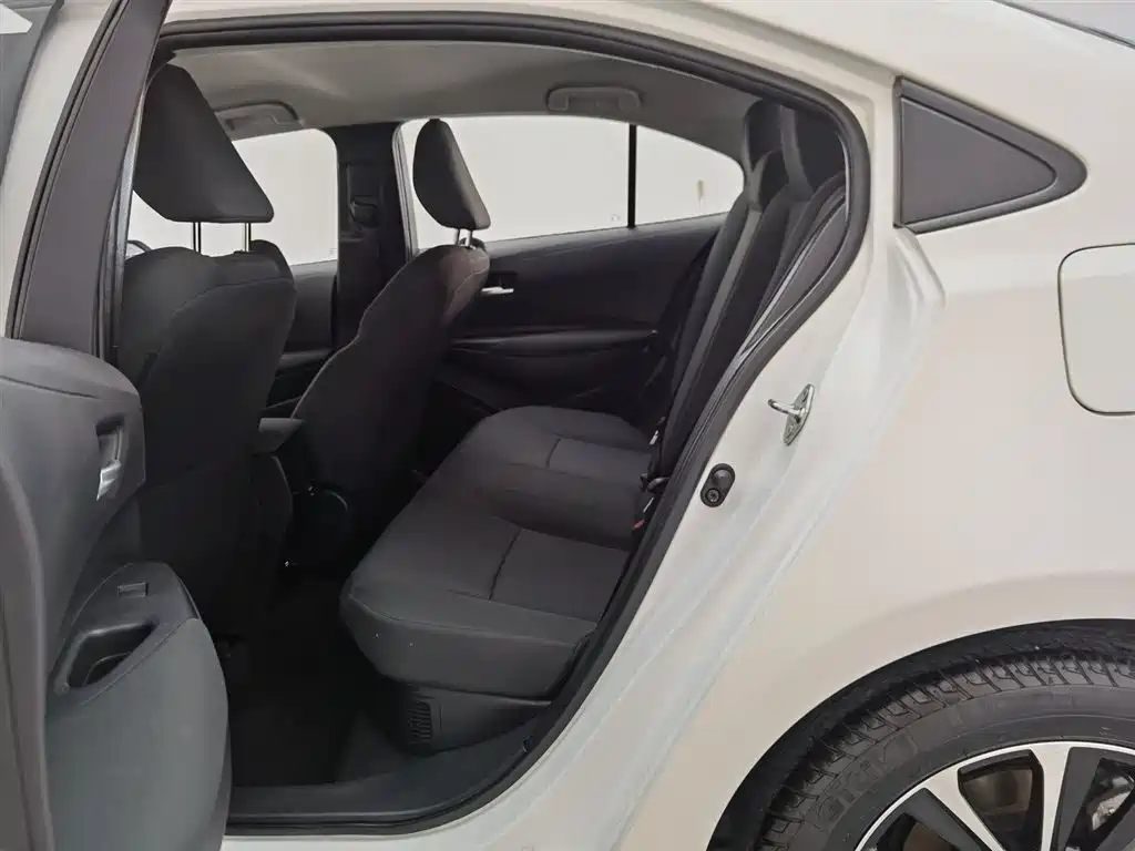Toyota Levin 2023 Smart Hybrid 1.8L Leading Edition фото 15