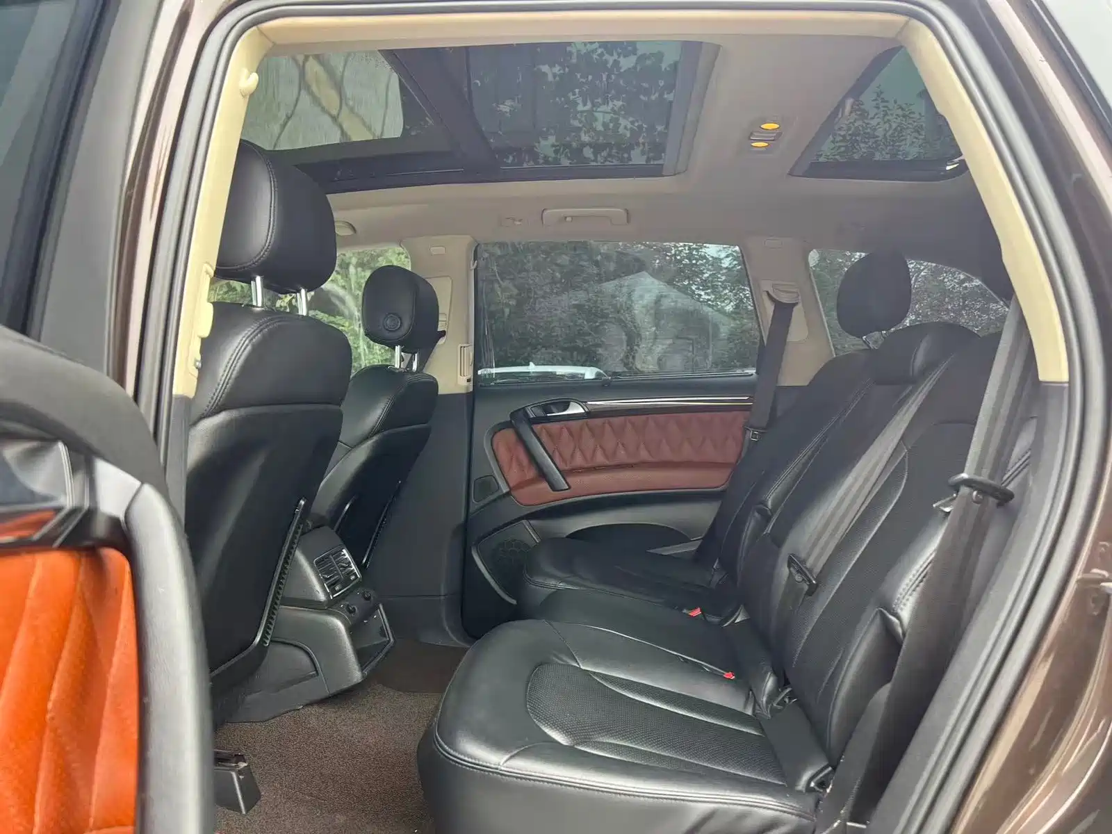 Photo 6 - Audi Q7