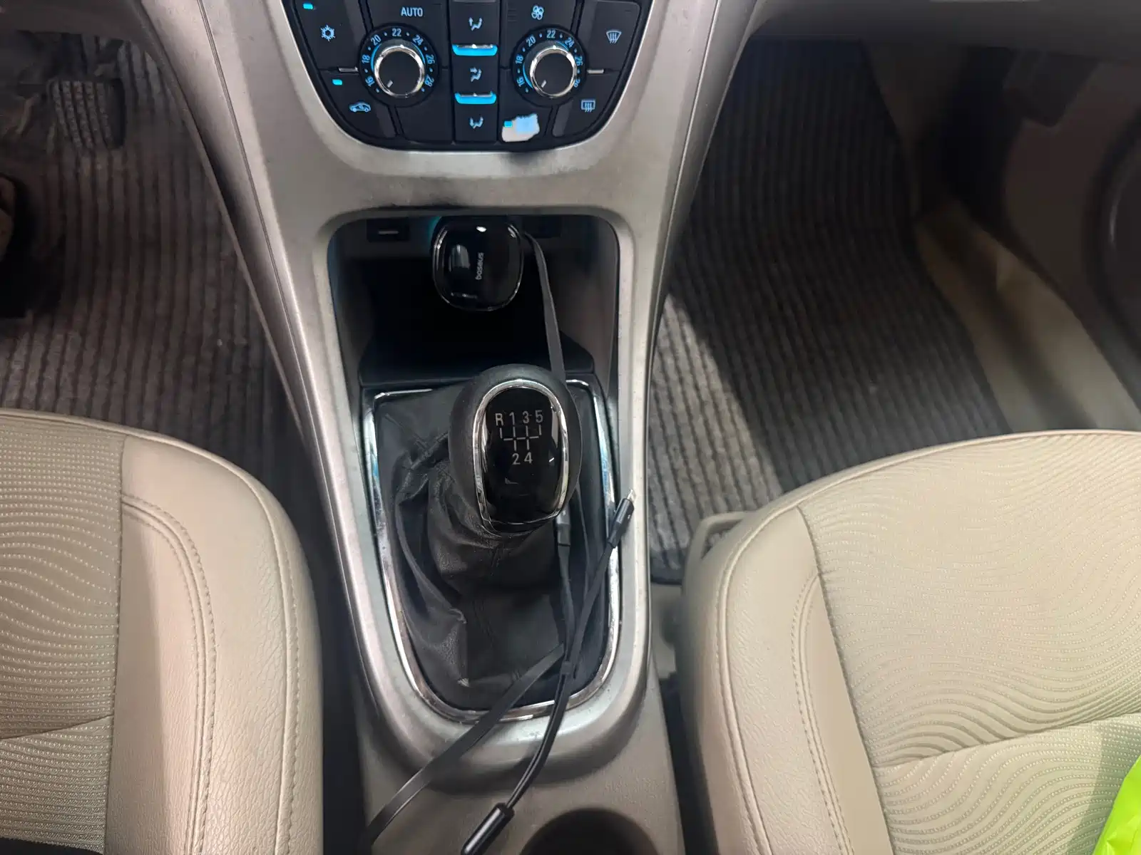 Фото 14 - Buick Excelle
