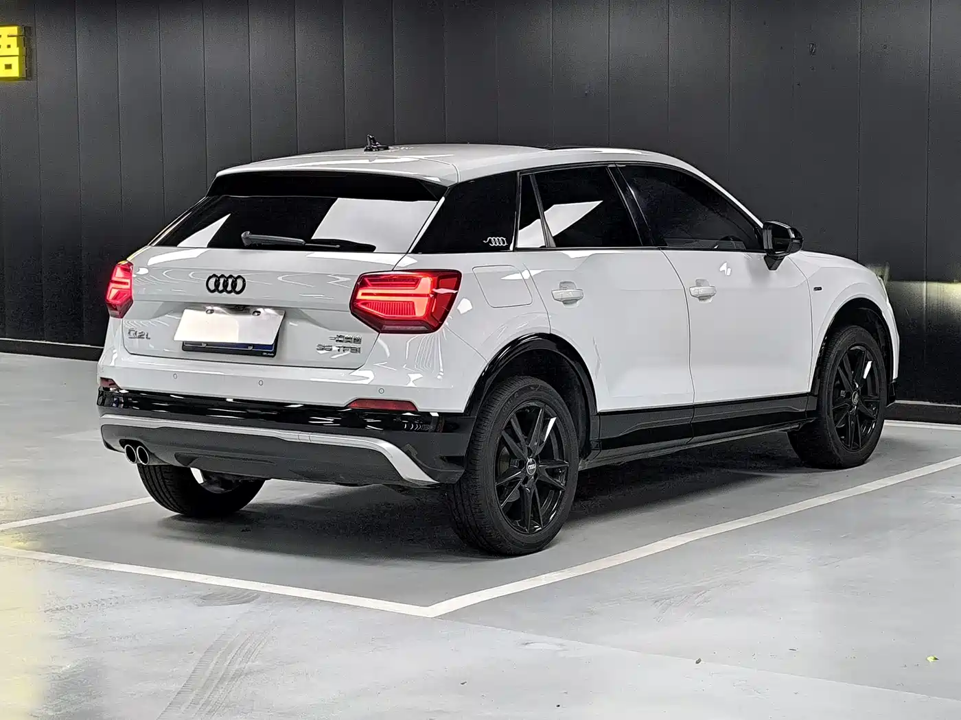 Audi Q2L 2018 35 TFSI Launch Exclusive Edition China VI фото 13