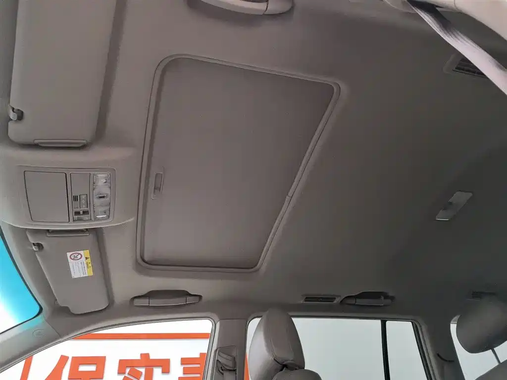 Toyota Highlander 2012 2.7L 2WD 7-Seater Luxury Edition фото 14
