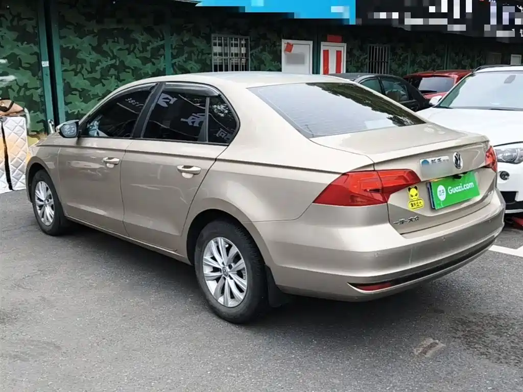 Volkswagen Bora 2018 1.5L Automatic Fashion фото 5