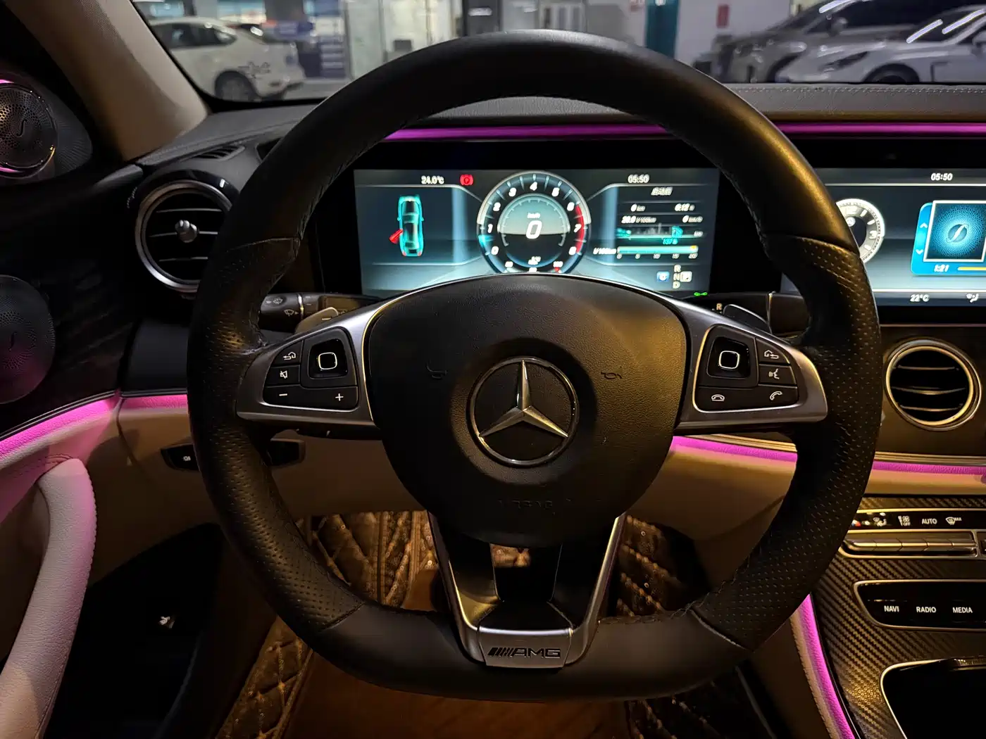 Mercedes-Benz E-Class 2017 E 300 L Sport Luxury фото 6