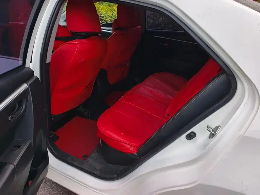 Toyota Corolla Twin Engine E+ 2020 2019 1.8L E-CVT Leading Edition