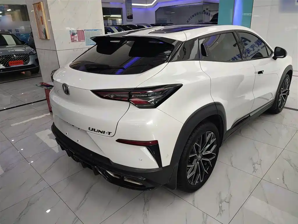 CHANGAN UNI-T