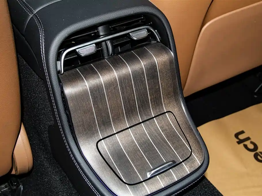 Mercedes-Benz E-Class 2024 E 300 L Fashion фото 22