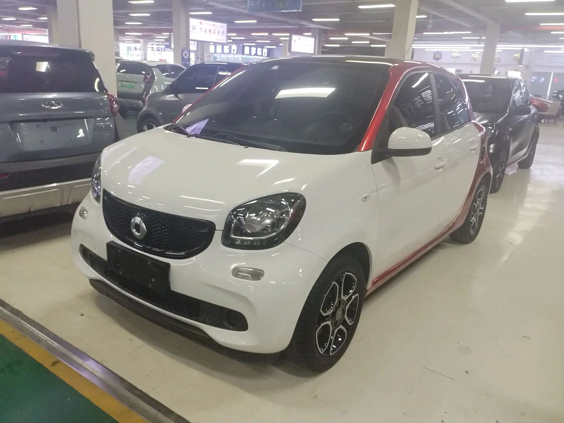 Фото 1 - smart forfour