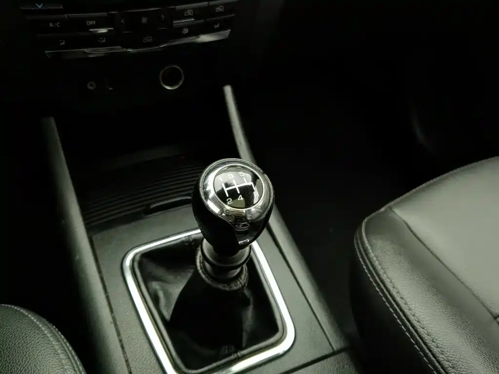 BAIC Senova X65 2015 2015 2.0T Manual Elite