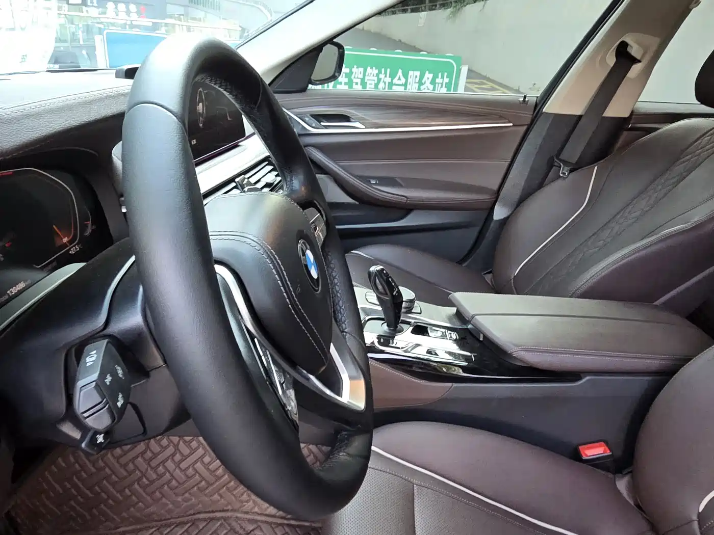 BMW 5 Series 2021 530Li Leading Luxury Package фото 27
