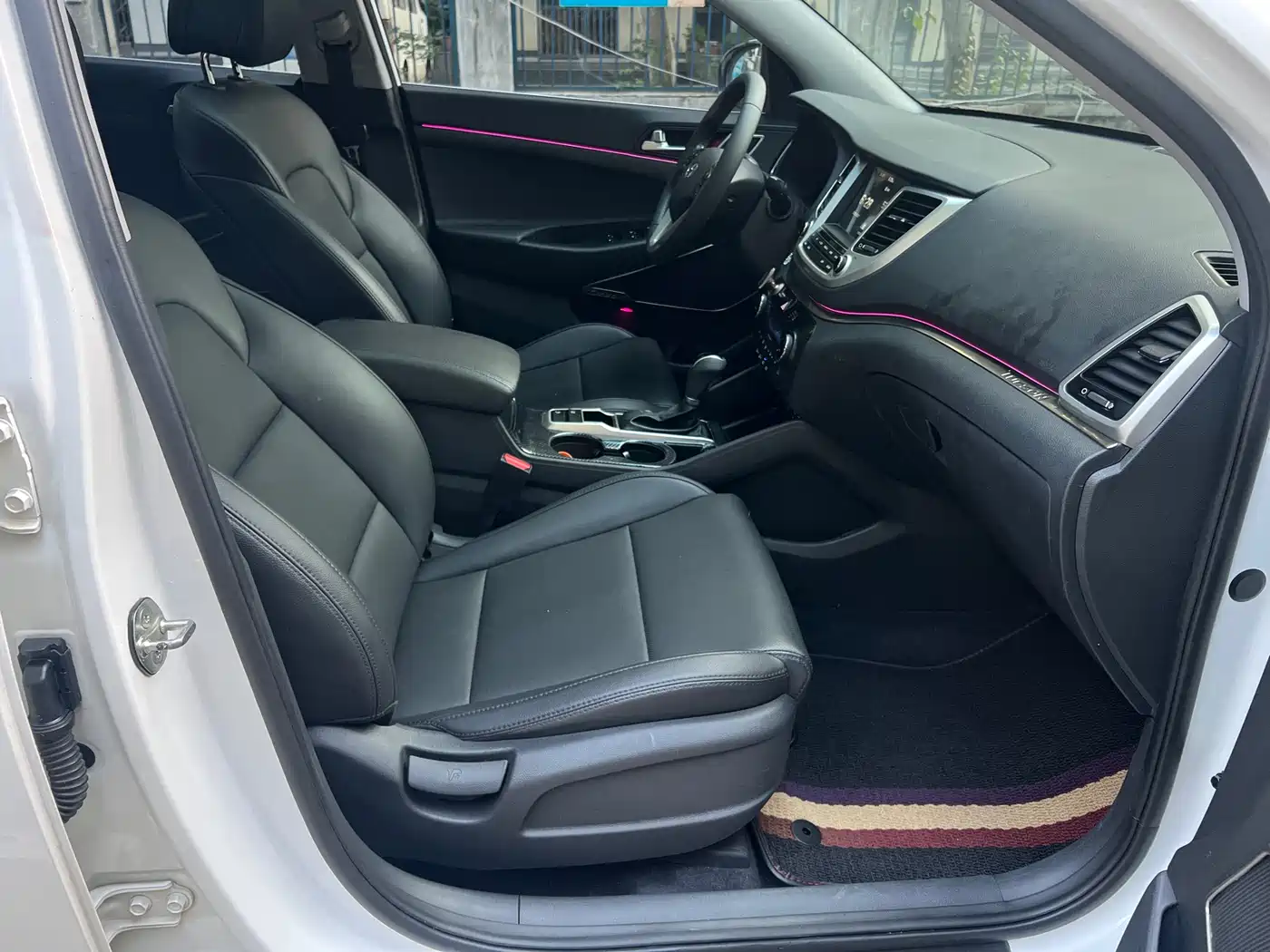 Hyundai Tucson 2015 1.6T Dual Clutch 2WD Smart фото 18