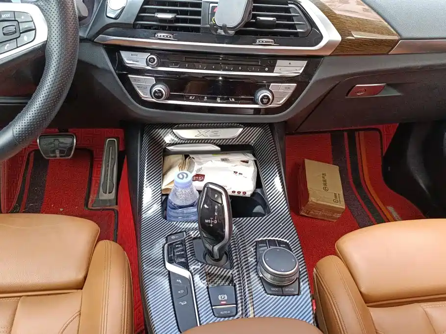 Фото 16 - BMW X3
