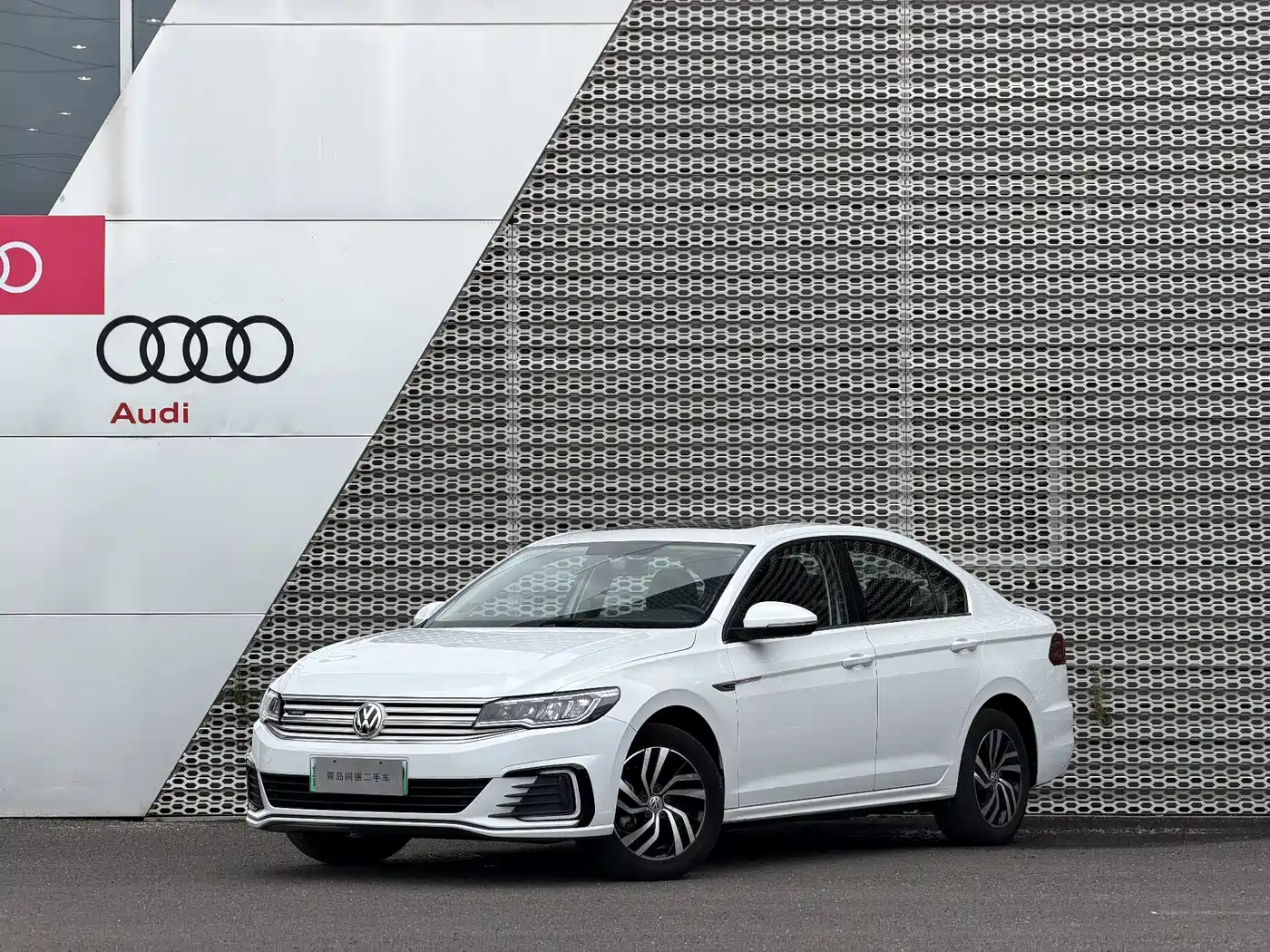 Volkswagen Bora Pure Electric 2020