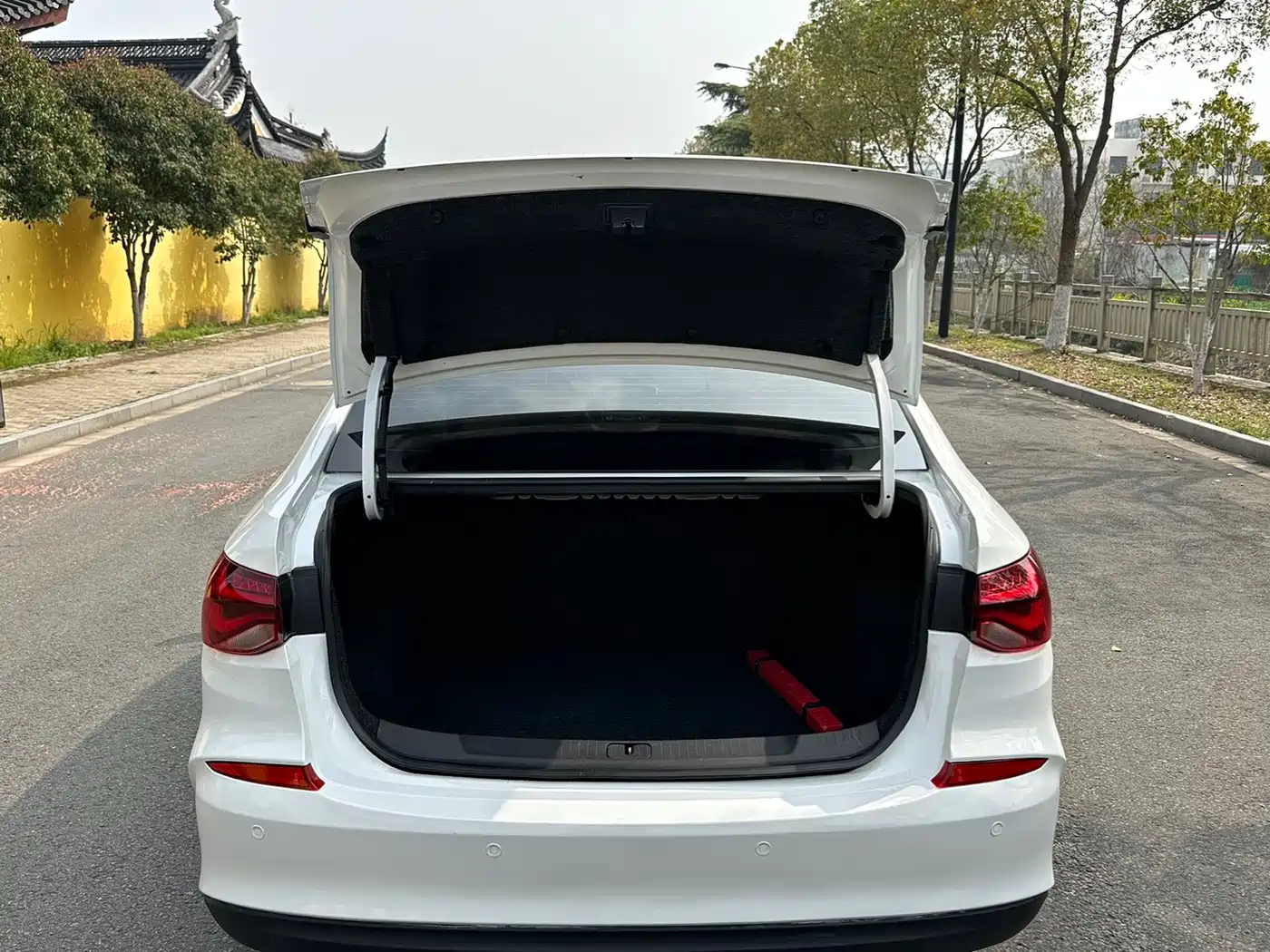 Chevrolet Monza 2022 320 Automatic Enjoyment Sunroof Edition фото 13