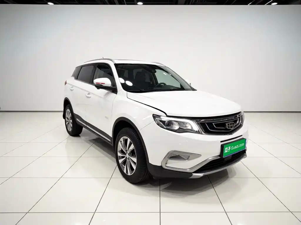 Фото 4 - Geely Atlas