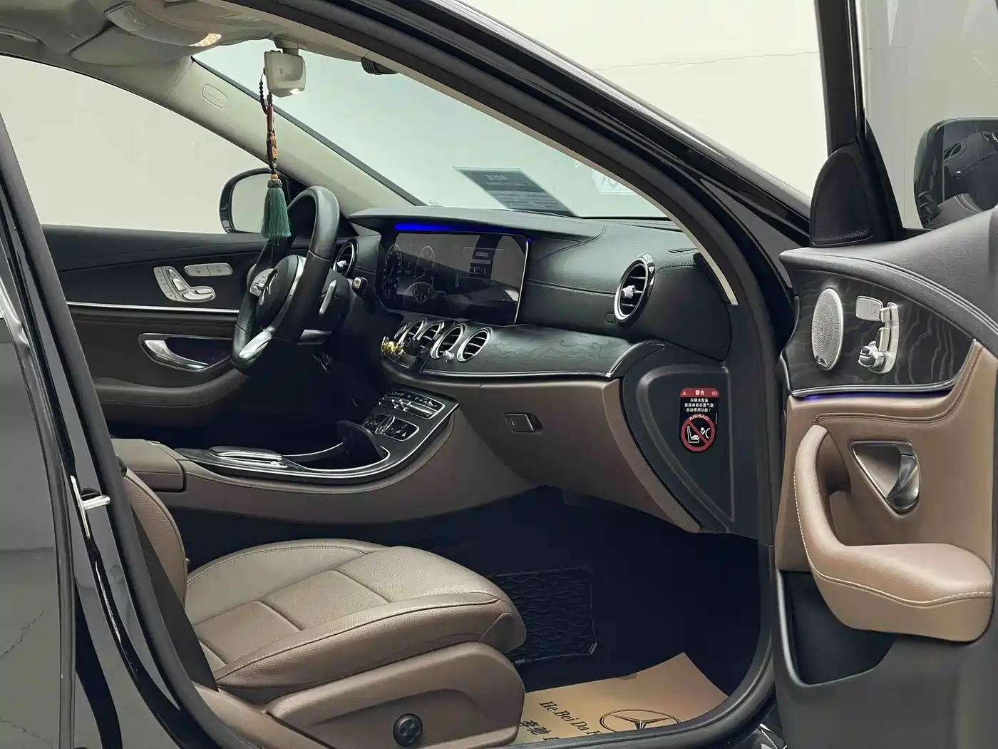 Mercedes-Benz E-Class 2019 Facelift E 300 L Sport Luxury фото 9