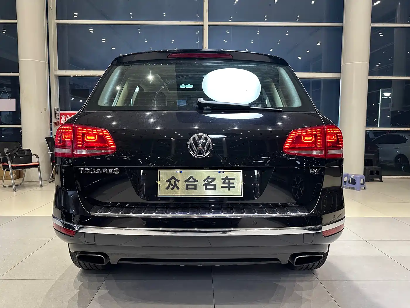 Volkswagen Touareg 2017 3.0TSI Explorer Edition фото 6