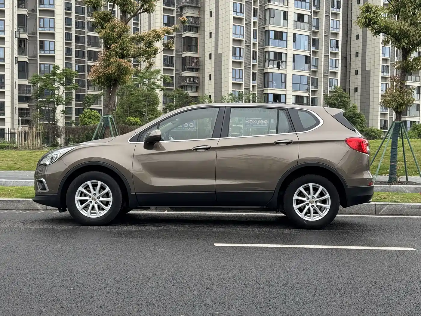 Buick Envision Plus 2016 20T 2WD Leading фото 14