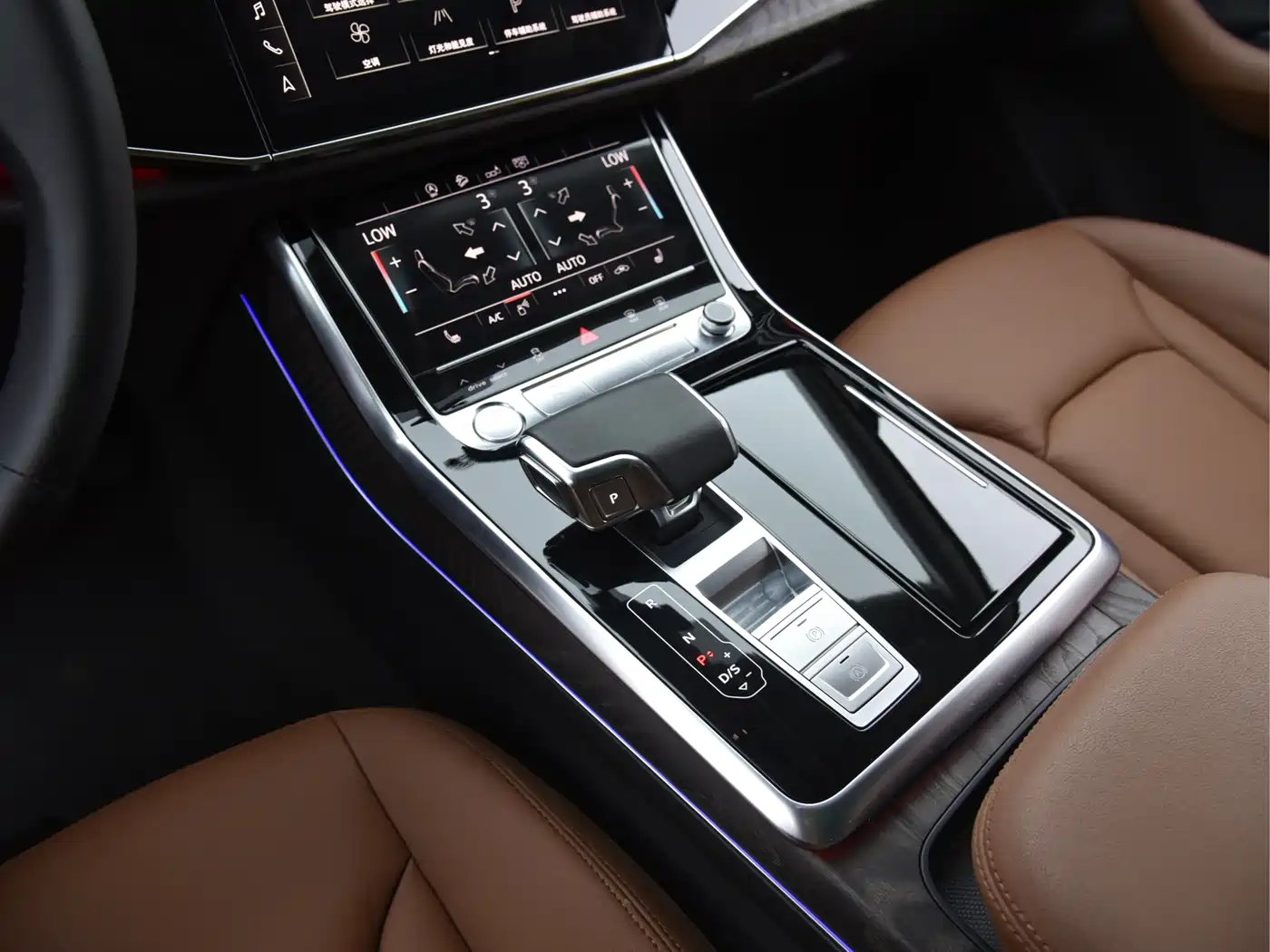 Audi Q7 2020 55 TFSI quattro S line Sport фото 10