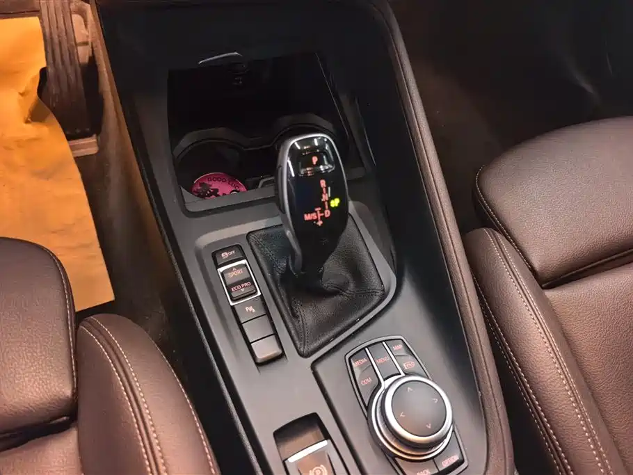 BMW X1 2022 sDrive25Li Leading фото 16