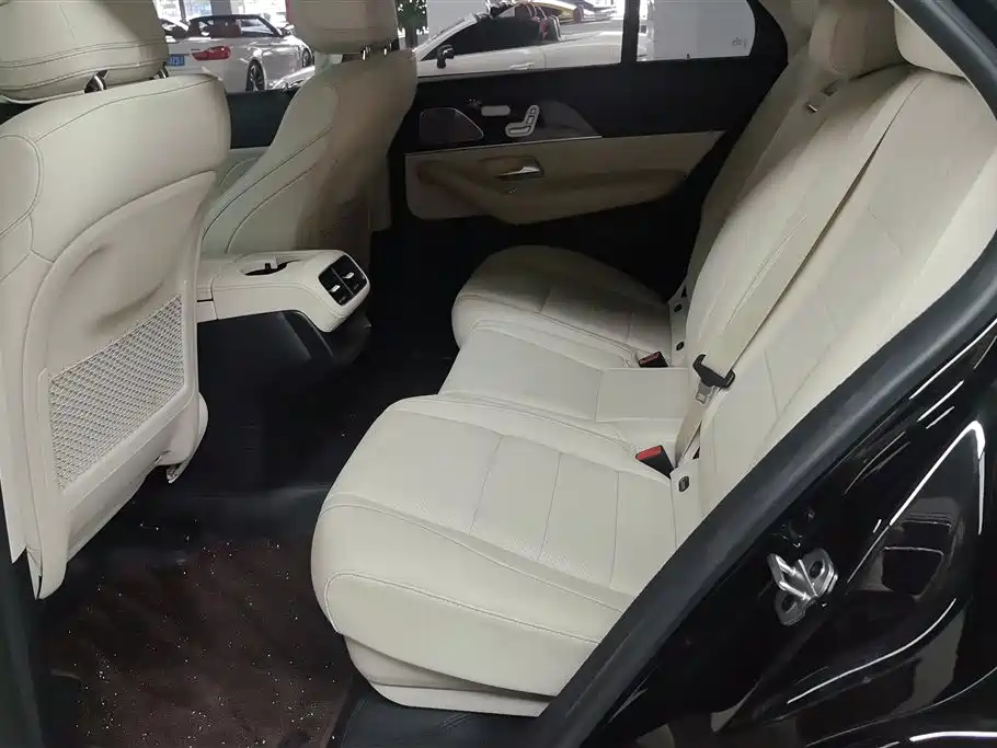 Mercedes-Benz GLE 2022 GLE 350 4MATIC Fashion фото 11