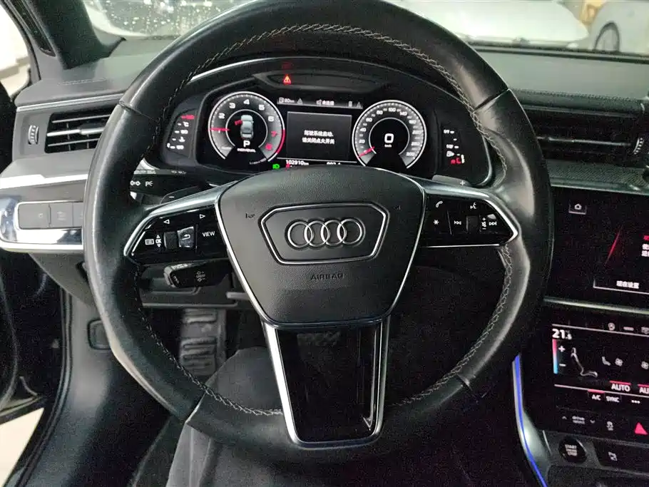 Audi A6L 2021 45 TFSI Exclusive Sport фото 15