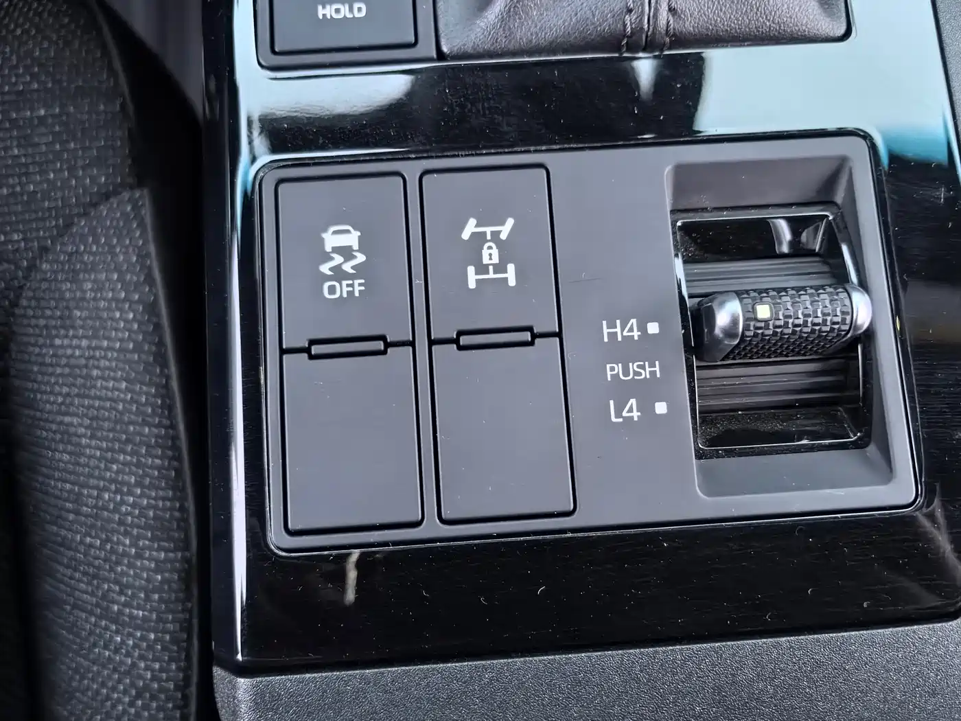Toyota Prado 2025 2.4T Cross BX Edition 5-seater фото 21