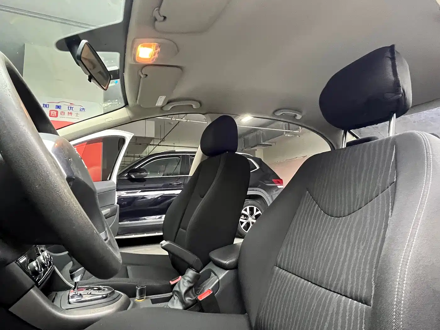 Peugeot 408 2013 2.0L Automatic Comfort Edition фото 11