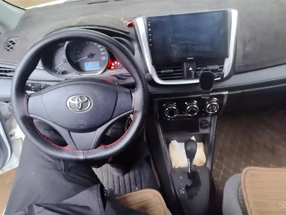 Toyota YARiS L Zhi Xiang 2019 1.5E CVT Charming China VI фото 12