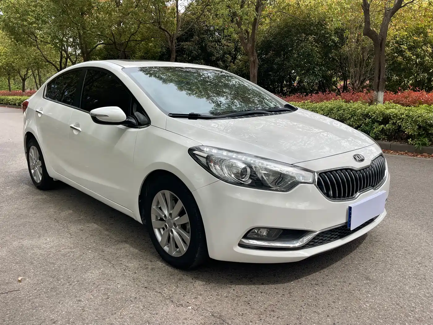 Kia K3 2013 1.6L Automatic GLS фото 4