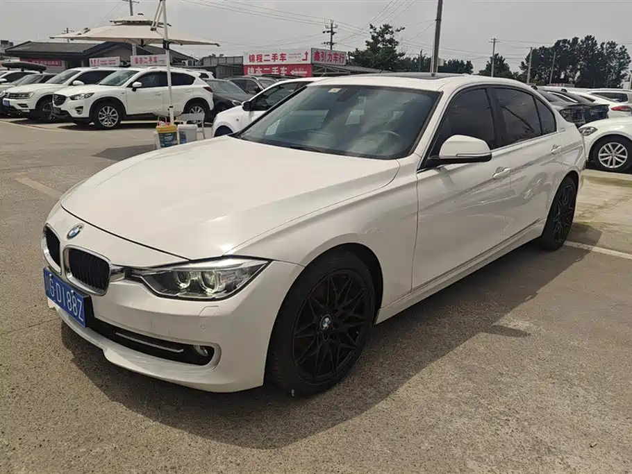 BMW 3 Series 2015 316Li Fashion