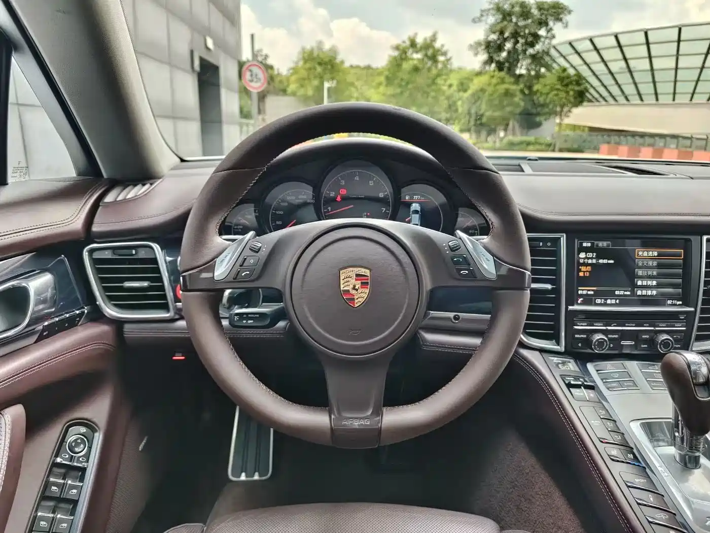 Porsche Panamera 2014 Panamera 3.0T фото 8