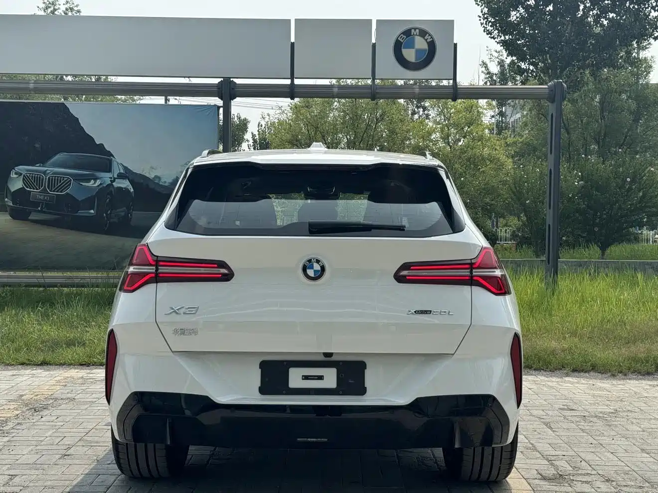 BMW X3 2026 2025 xDrive30L Leading Model M Sport Black Package