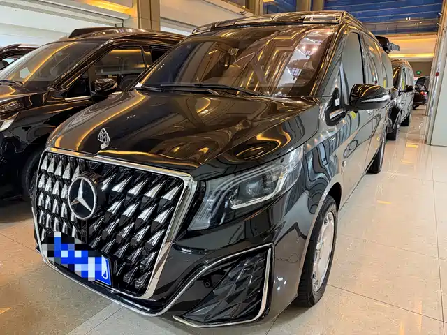 Mercedes-Benz Vito 2021 2.0T Business Edition 7-seater