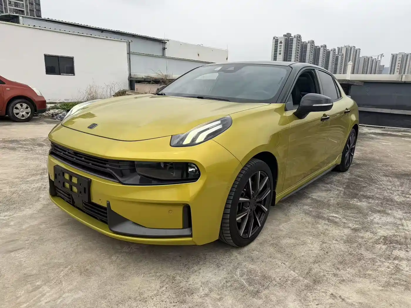Lynk & Co 03 2021 03+ 2.0TD Auto Wind Rider Edition
