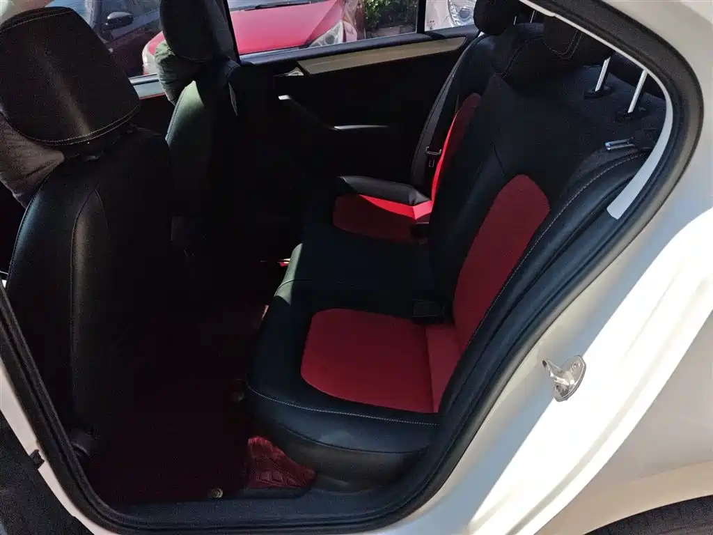 Škoda Rapid 2019 1.5L Automatic Comfort China V фото 17
