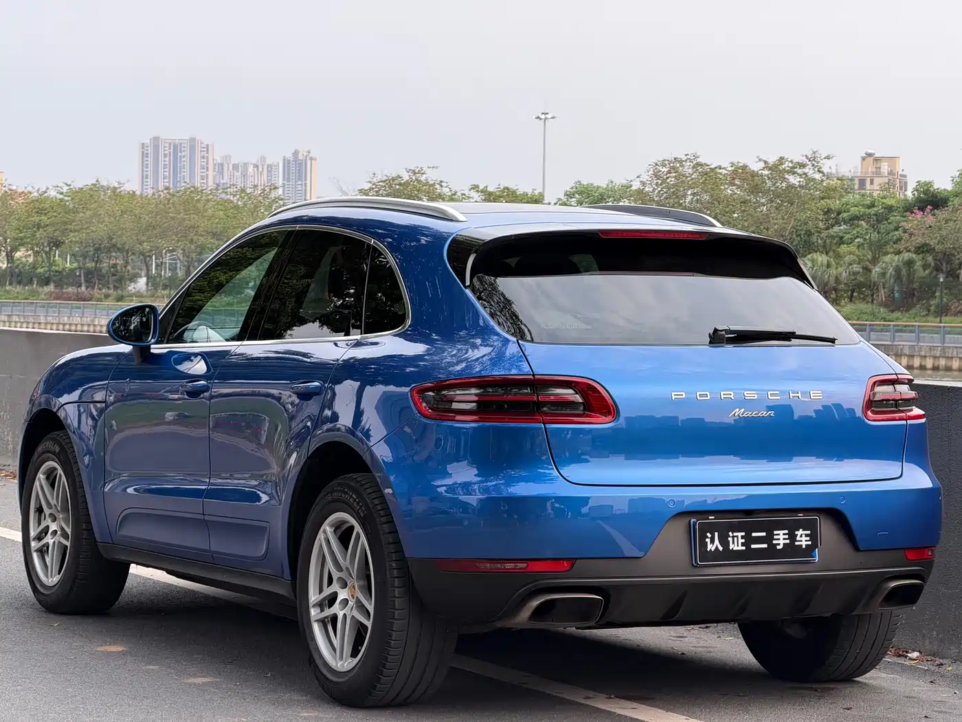 Porsche Macan 2016 Macan 2.0T фото 3