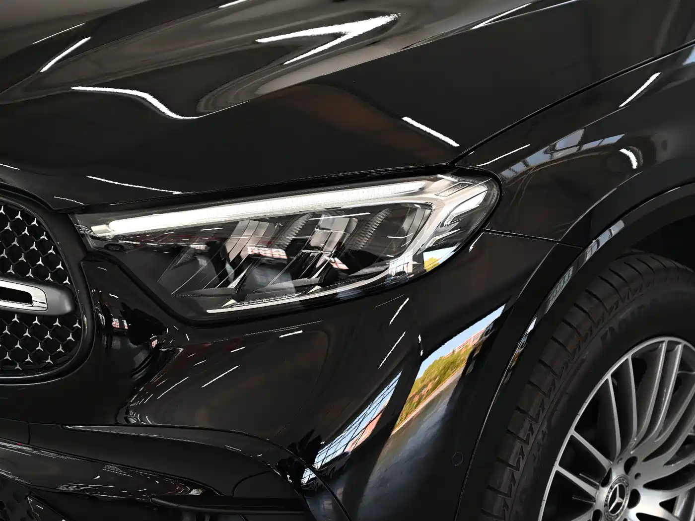 Mercedes-Benz GLC 2023 Facelift GLC 300 L 4MATIC Sport 5-Seater фото 7