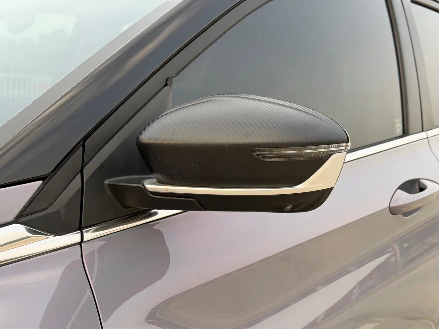 GEELY AUTOMOBILE BINYUE