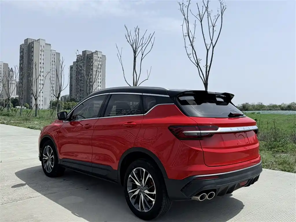 Фото 25 - Geely Coolray