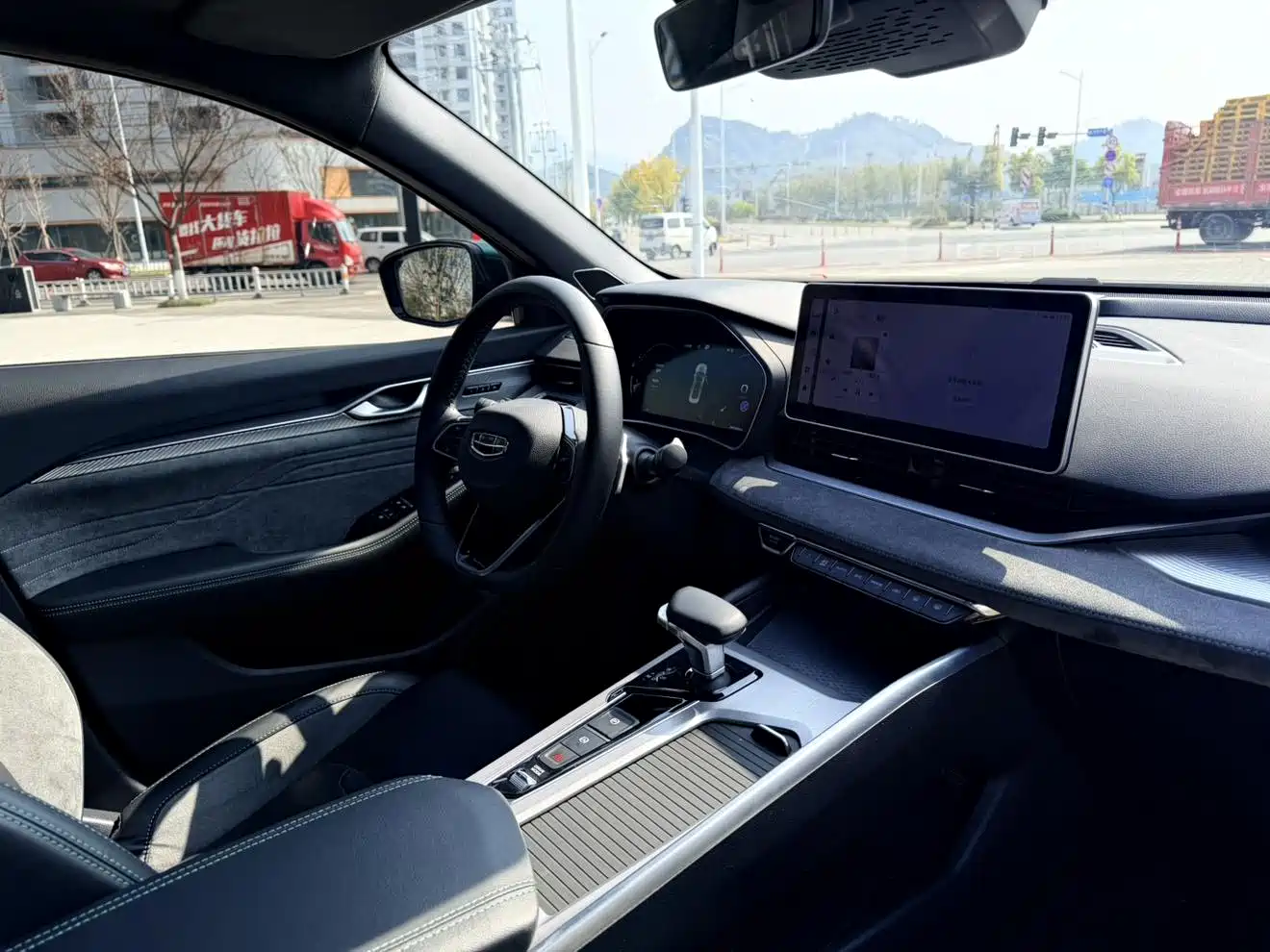 GEELY AUTOMOBILE XINGRUI